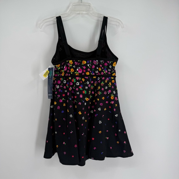 Longitude One-piece Swim Suit Black Floral NWT Slimming Size 16W Skirt - Picture 7 of 9